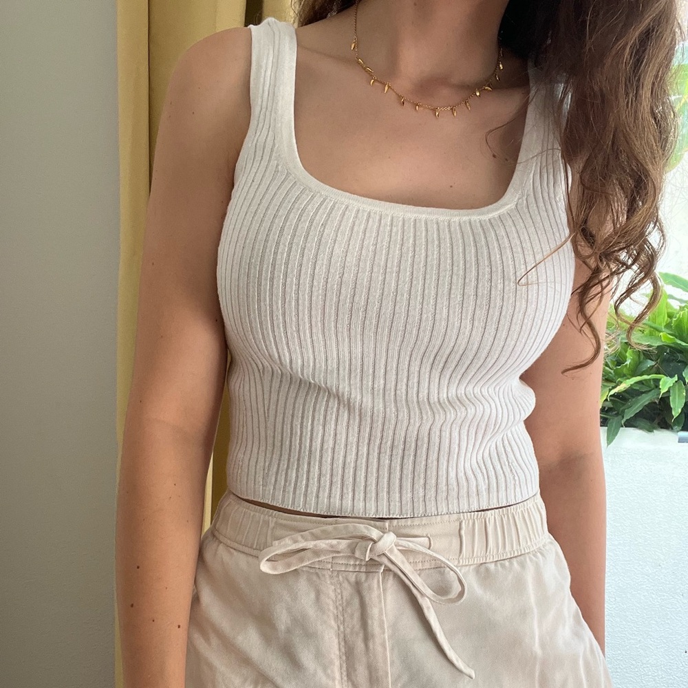 Everlane Ribbed Tank Top - Picture 2 of 7